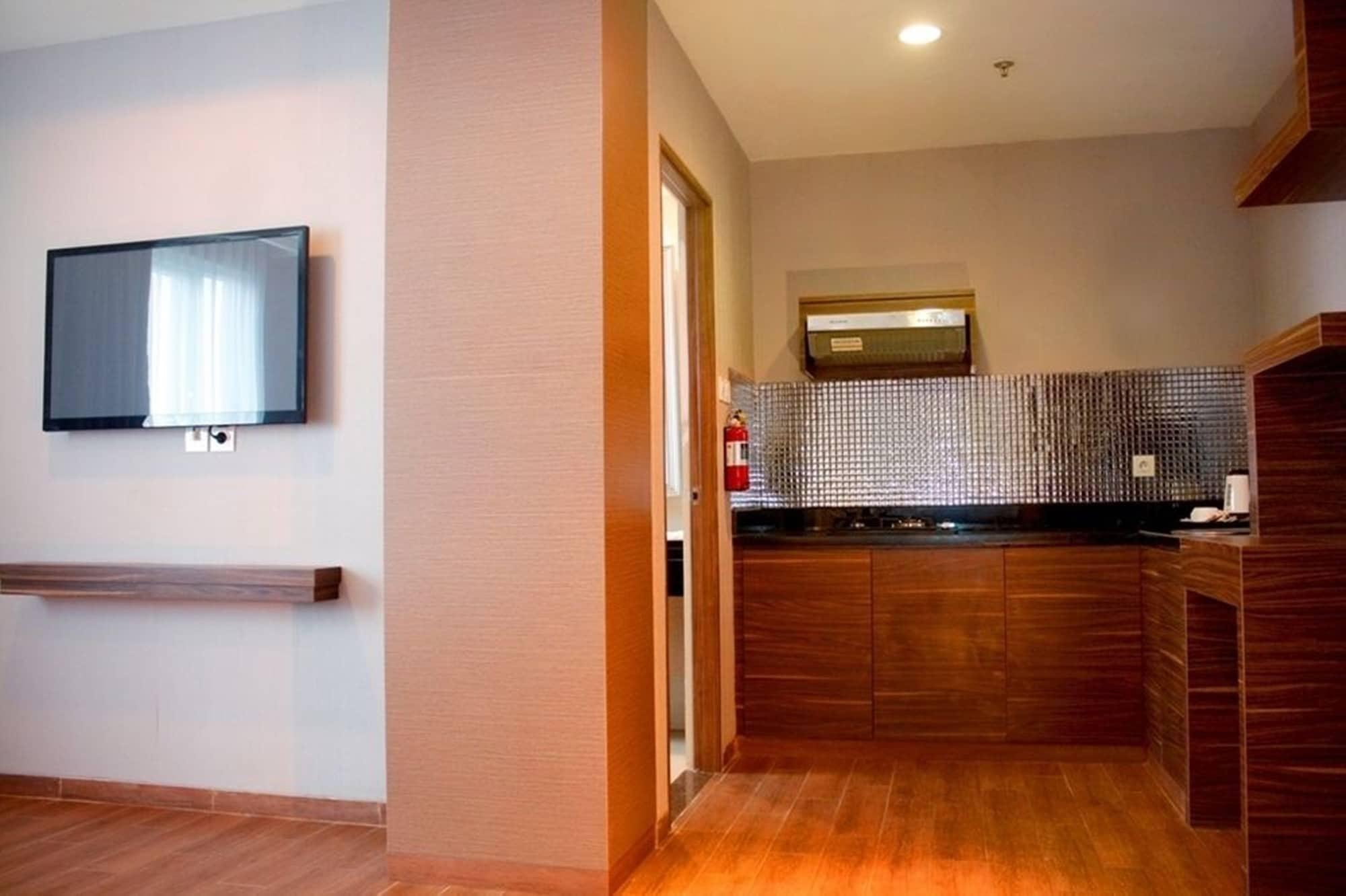 Pranaya Boutique Hotel Serpong Ngoại thất bức ảnh