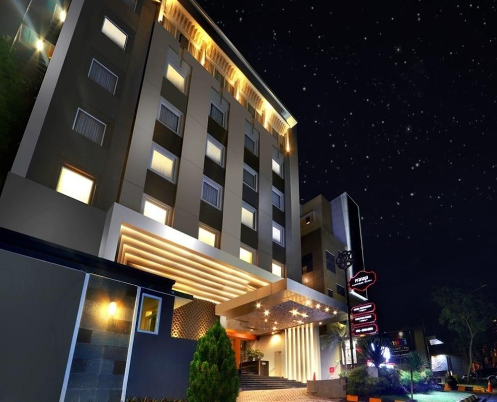 Pranaya Boutique Hotel Serpong Ngoại thất bức ảnh
