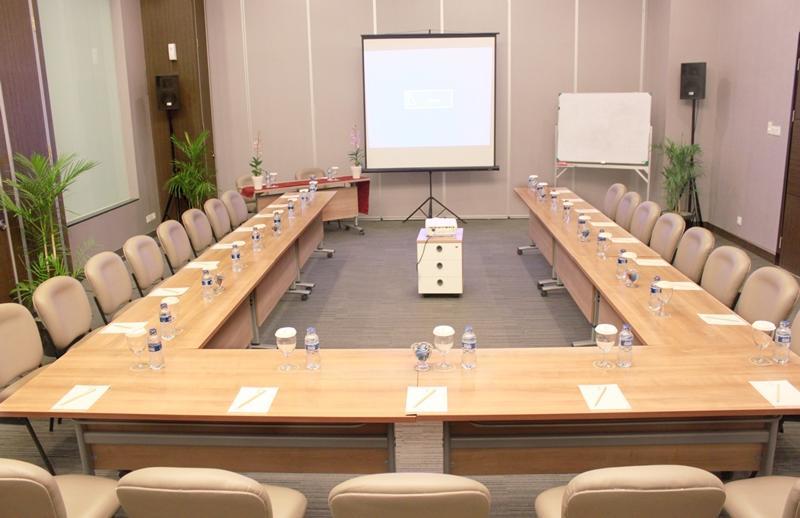Pranaya Boutique Hotel Serpong Ngoại thất bức ảnh