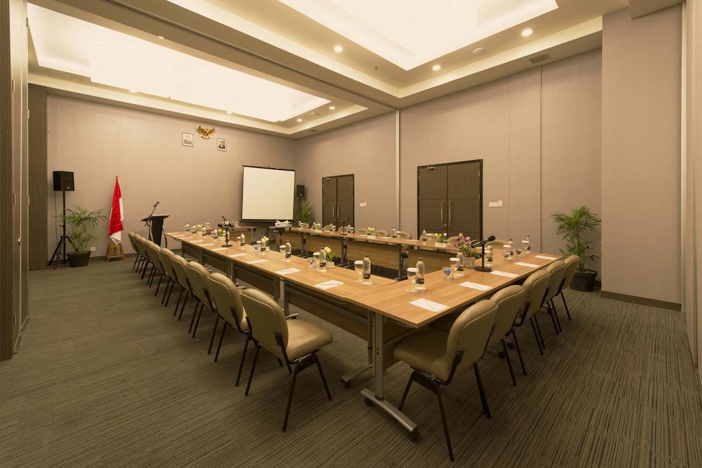 Pranaya Boutique Hotel Serpong Ngoại thất bức ảnh